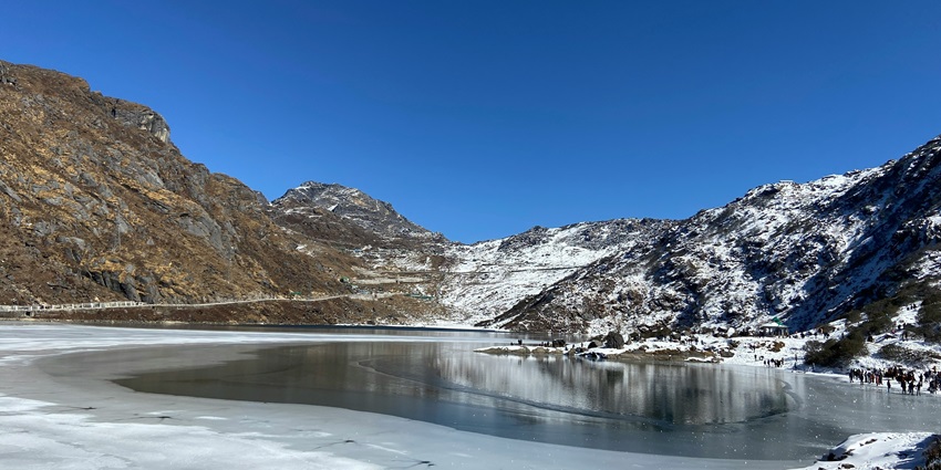 A picturesque lake, Tsomgo Lake is one of the best places to visit near Gangtok.