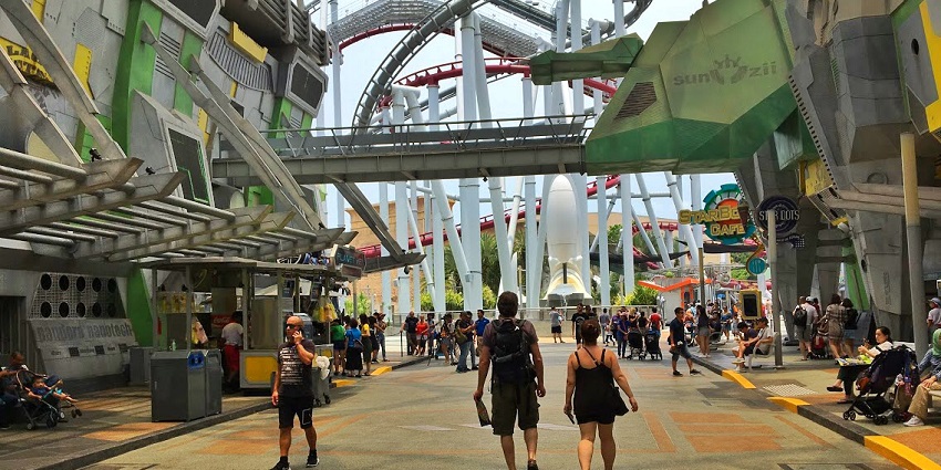 Enjoy your time at this world-class theme park, called Universal Studios Singapore.