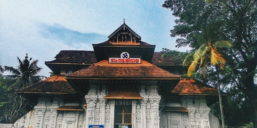 Vadakkunnathan Temple is one of the spiritual places to visit in Thrissur to seek blessings