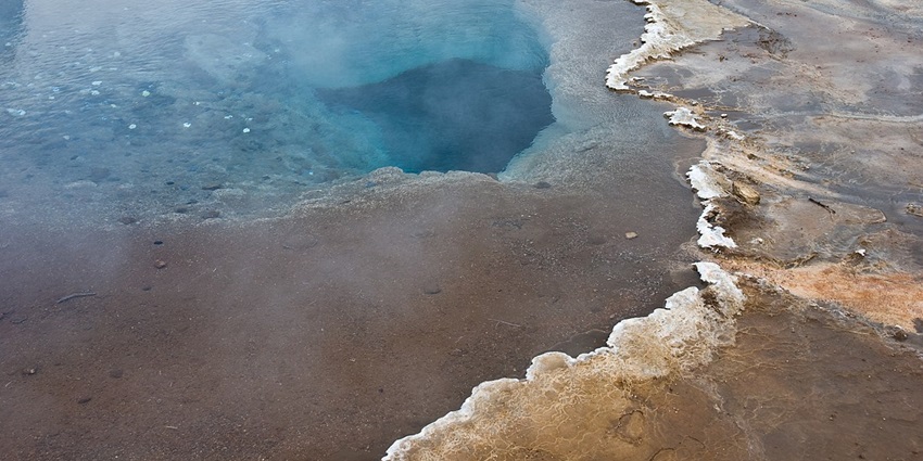Vajreshwari Hot Spring is one of the popular Indian hot springs among pilgrims as well.