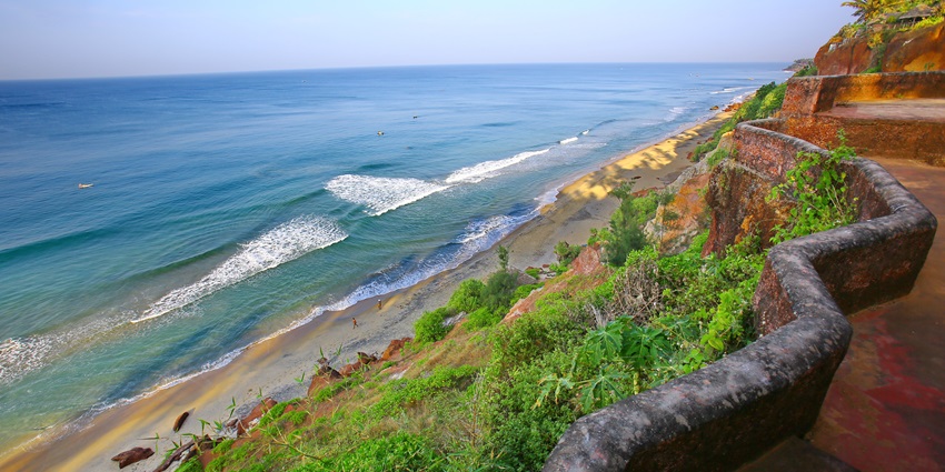 Relish serene views and explore things to do in Varkala on next vacation with loved ones