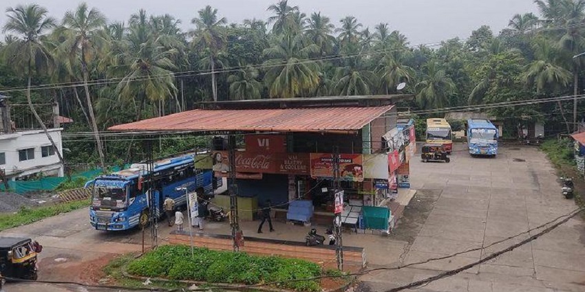 A view of a bus stand at Vazhikkadav, one of the top hill stations in Kottayam