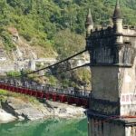 A stellar bridge in Mandi