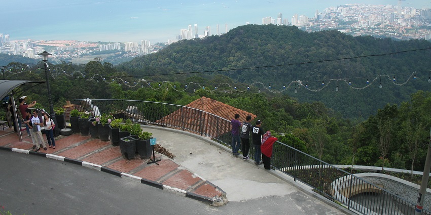 Scenic views, lush greenery, and cool climate atop the hill - things to do in Penang