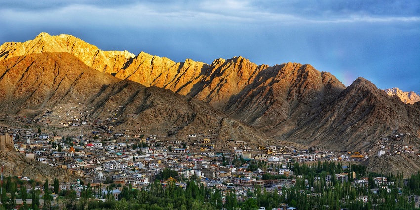 Ladakh is one of the must-visit hill stations in India for people seeking adventure.