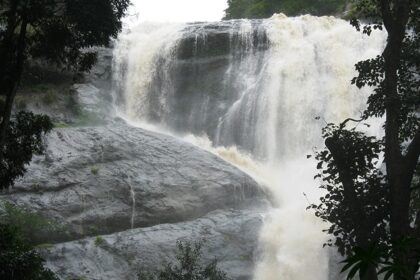 Snap of beautiful waterfall amidst the hill of Kerala - Pathanamthitta Waterfalls