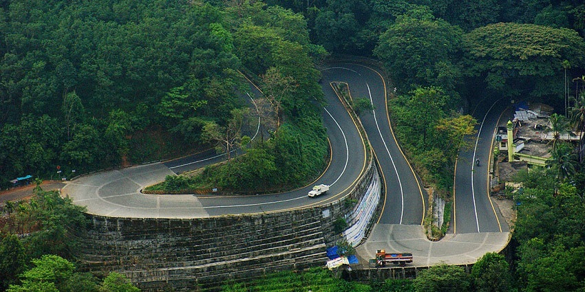 Hairpin curves at thamarasseri, Wayanad - best places to visit near Vilangad village