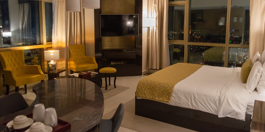 Stay at the cosy hotels on your adventurous trip to Dubai Aquarium & Underwater Zoo.