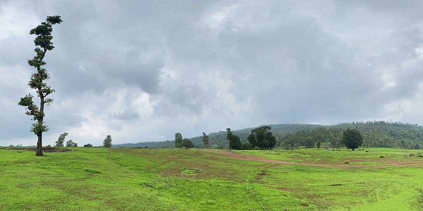 Explore breathtaking views and lush greenery with places to visit in September in India