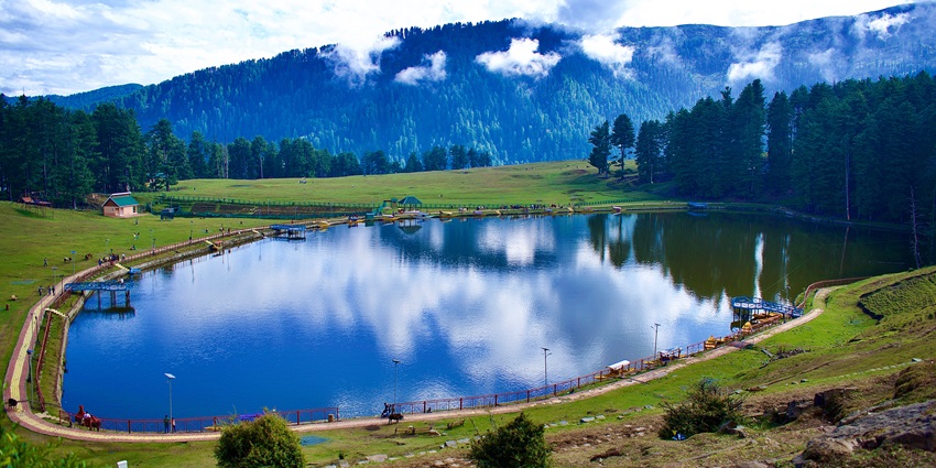 A view of one of the places to see near Jammu, Sanasar lake, on a sunny day