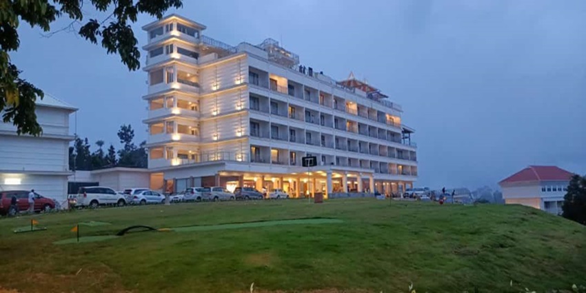 A view of a hotel in Munnar, close to the tea museums, which you can visit in Kerala.