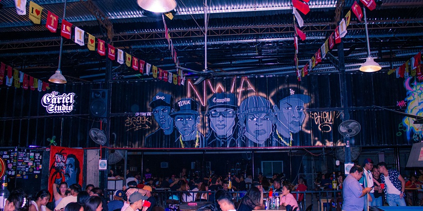 Vietnam nightlife can best be uncovered at 1900 Club in Hanoi with the live music.