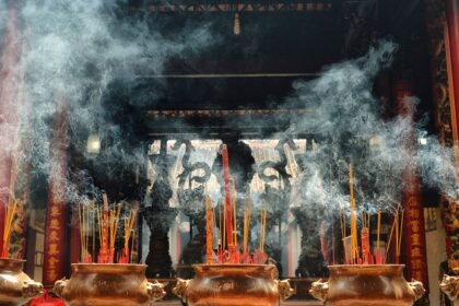 An image of incest sticks burning at one of the sacred temples located in Vietnam.