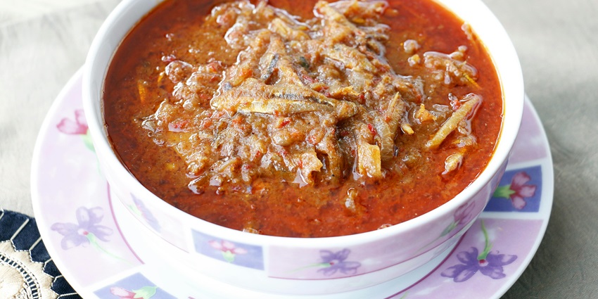 You can find a few dining choices in Cherrapunji and adjacent regions for a hearty meal.