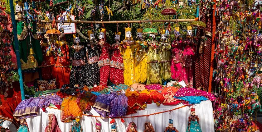 Visit Dilli Haat and enjoy the plethora of cultures here with stalls from every state in India