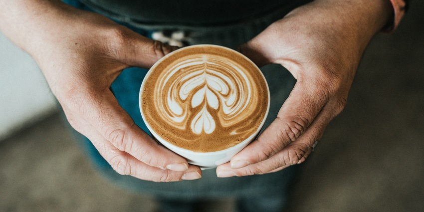 Sip on a fresh coffee at the Cafe Shimla Times whilst enjoying the scenic views