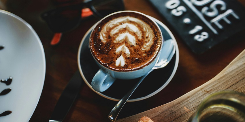 Moonpeak Espresso is a cosy cafe in Mcleodganj where you can sip on a cup of hot coffee