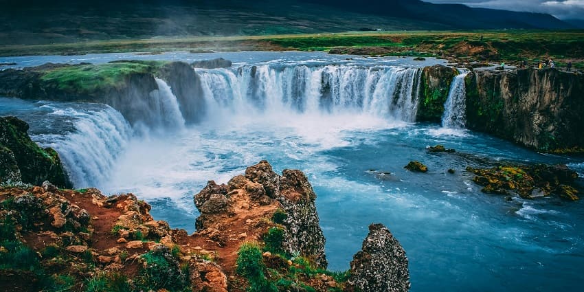 Gavi Waterfalls is a beautiful tourist destination, located near the Neer Veezhcha Waterfalls