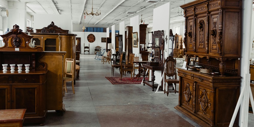 Sagarika government emporium is one of the places for shopping in Port Blair for handicraft lovers