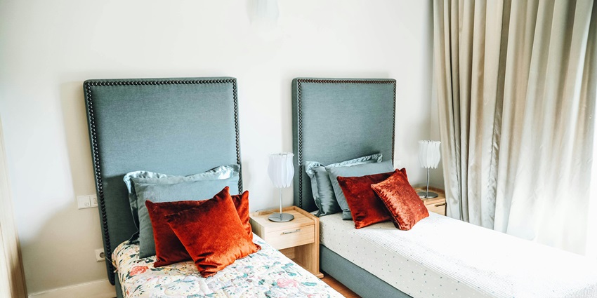 There are a range of accommodation options available near the Tawang Monastery.