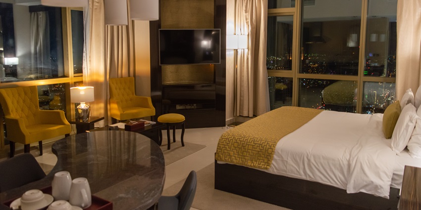 Accomodations nearby offer a variety of services depending on budget and needs