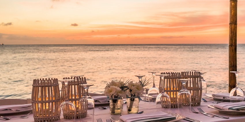 Romantic dinner at a cliffside restaurant is a must experience on Valentine's day in Bali