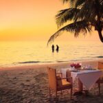 Enjoy a beautiful beach dinner at the Jimbaran bay for your next Valentine day in Bali