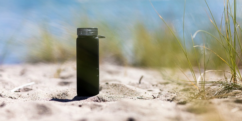 Do carry a water bottle along with yourself while travelling to these Bentota beaches.