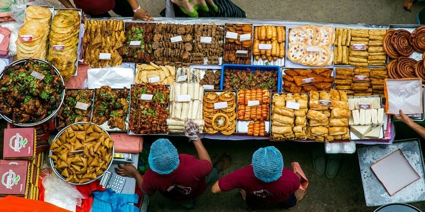 Addu City markets in Addu City is a worth exploring place for shopping in Maldives.