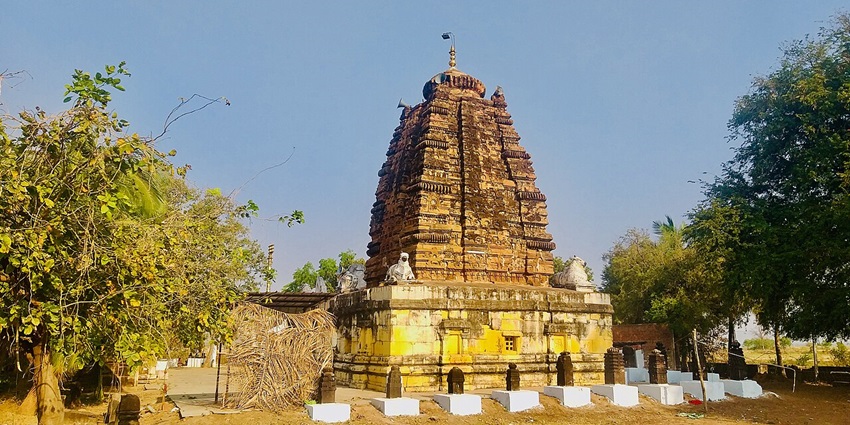 Beautiful image of a temple amidst the hills of Andhra Pradesh