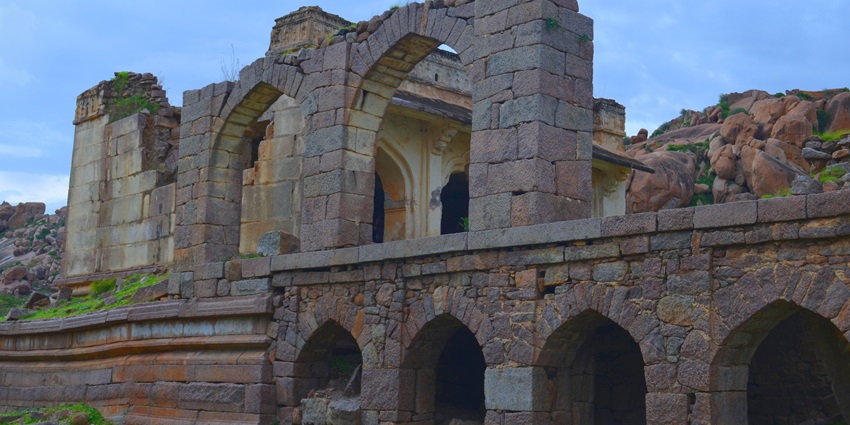 Visiting the historical Adoni Fort is one of the best things to do in Kurnool, A.P.