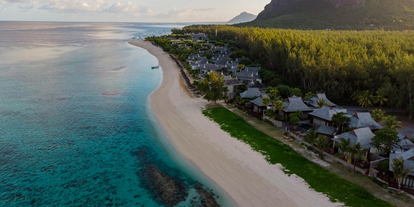 Mauritius offers you a chance to immerse yourself in its tropical lush landscapes.