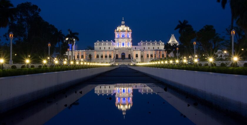 Snapshot of the beautiful state museum in Agartala– Explore the beautiful city