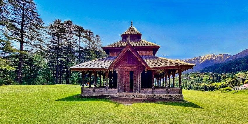 Panoramic view of the Aghanjar Mahadev Temple near the scenic Jong Monastery