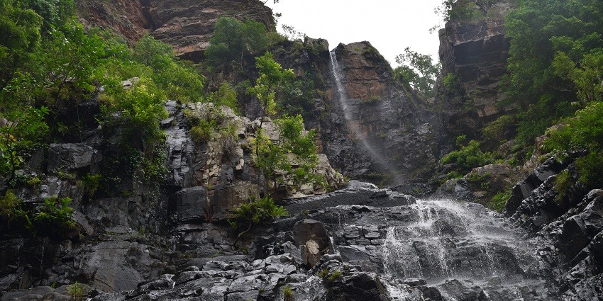 This waterfall is ideal for a relaxing retreat amidst nautre's embrace while on your visit to Srivari temple