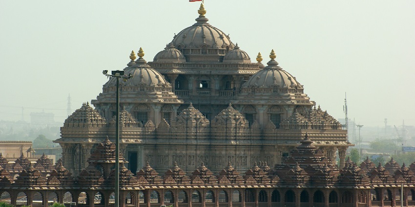 panoramic view of the iconic Akshardham Temple near the adventure island water park