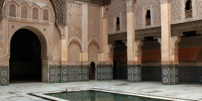 Al-Akbar Mosque is one of the most amazing places for people to explore in Java.