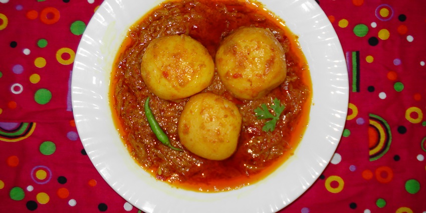 A potato curry dish popular in India