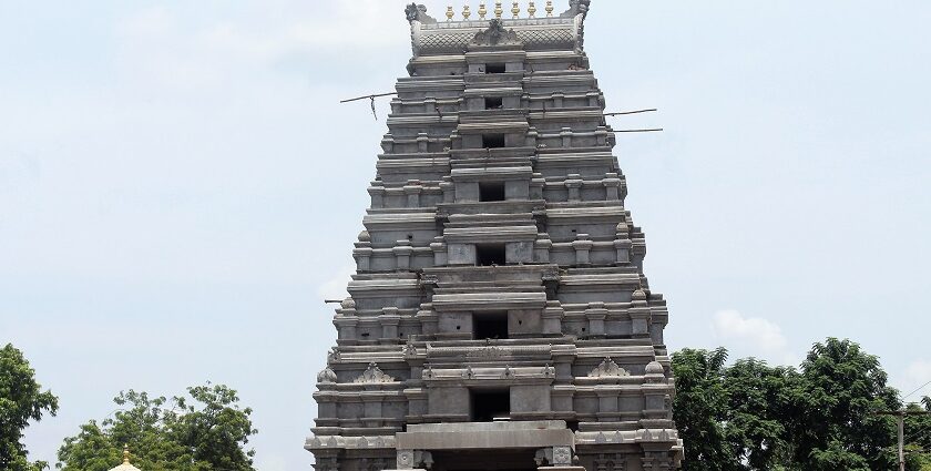 Explore the stunning architecture of Amaravathi Temple located in the Guntur district.