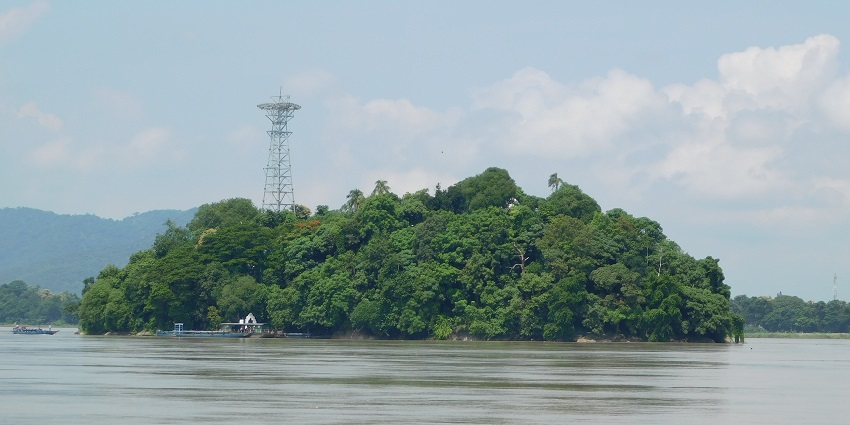 This island is ideal for haven for wildlife lovers to spot diversity of avifauna time to time