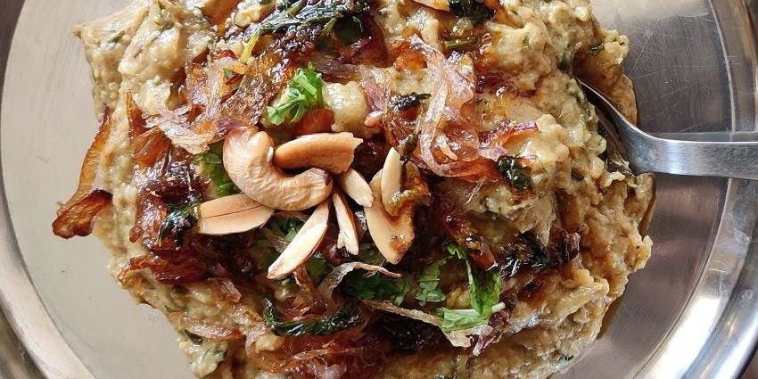 Delve into the flavourful  culinary delights served at the eateries and restaurants nearby