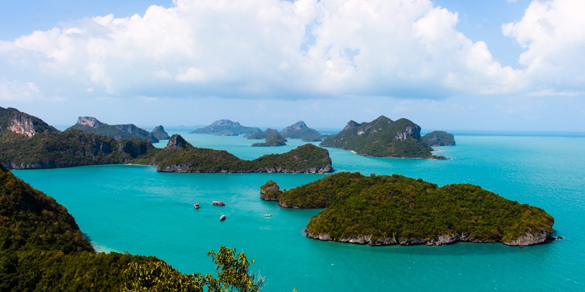 Enjoy a boat ride around Ang Thong National Marine Park, one of the things to do in Koh Samui