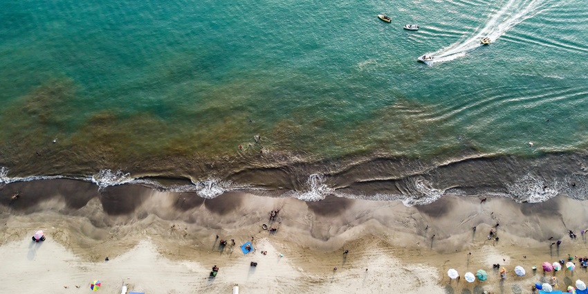 Anyer Beach is one of the top Jakarta beaches as it has silky white sand and blue seas