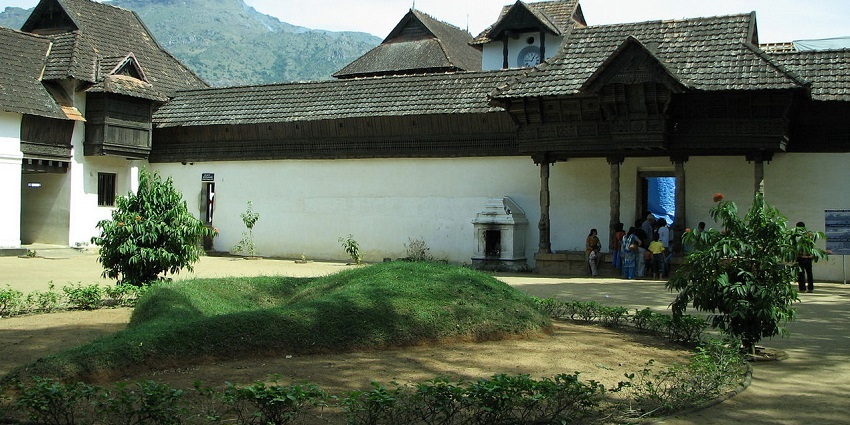 Aranmula Palace, an ancient royal residence, located just around the corner of the temple.