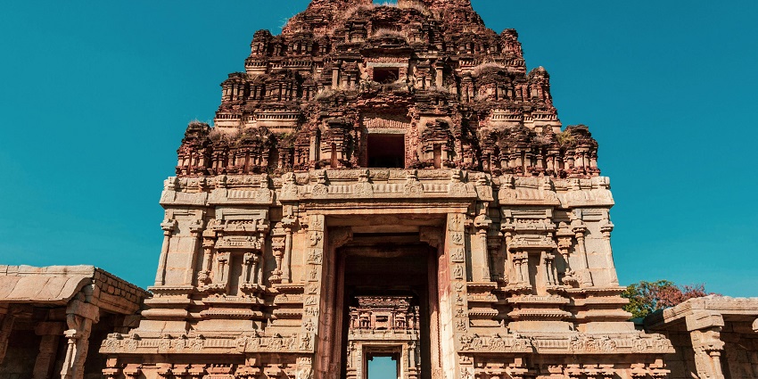 A captivating image of a very famous holy shrine, located in a southern state of India.