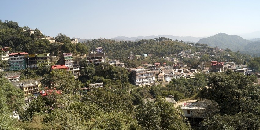 Arki Fort is present in the beautiful town of Arki which has its own mesmerising hues.