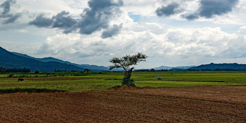 It is recommended to visit this place when the weather is pleasant for outdoor activities.