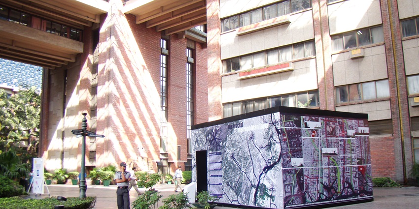 A glimpse of the iconic Indian Habitat Centre, a convention centre in the heart of Delhi.