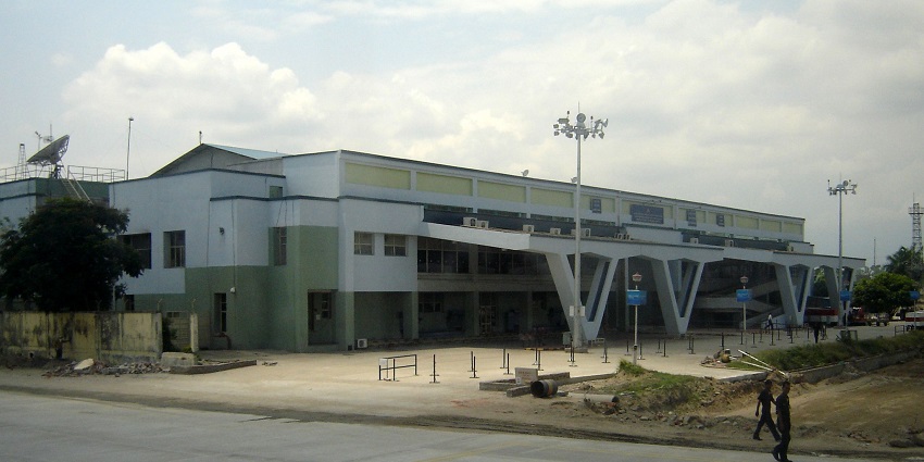 Bagdogra Airport is the most common airport used to reach Darjeeling by visitors.