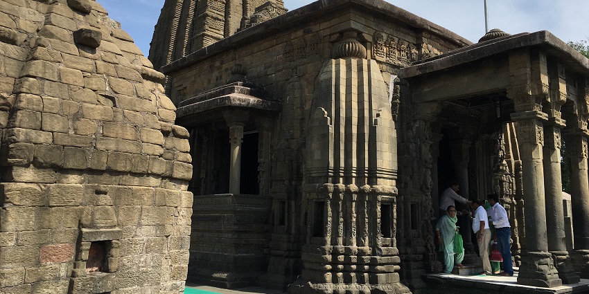 Baijnath Temple is one of the most serene places to visit after paragliding in Palampur.